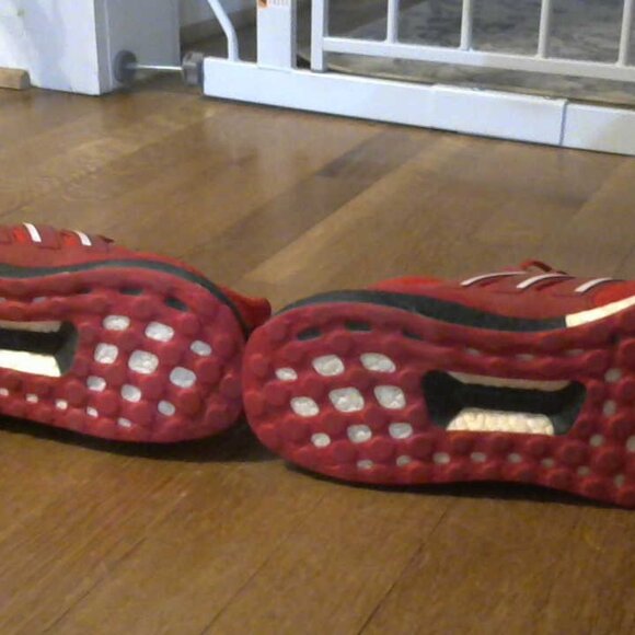 Adidas Ultra boost Montreal - GUC - Picture 7 of 8